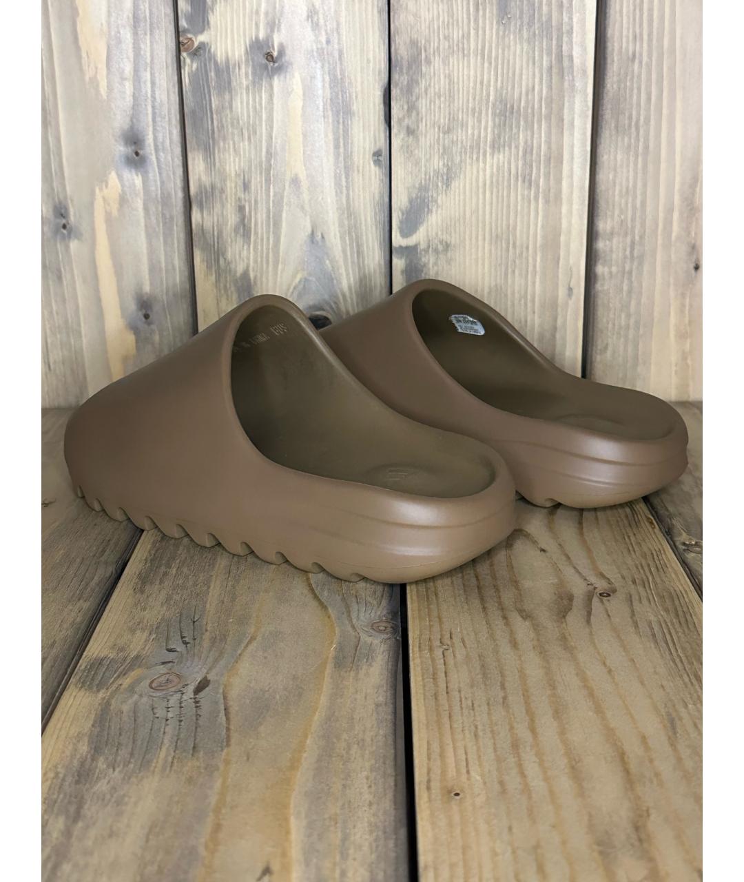 ADIDAS YEEZY Коричневые шлепанцы, фото 3