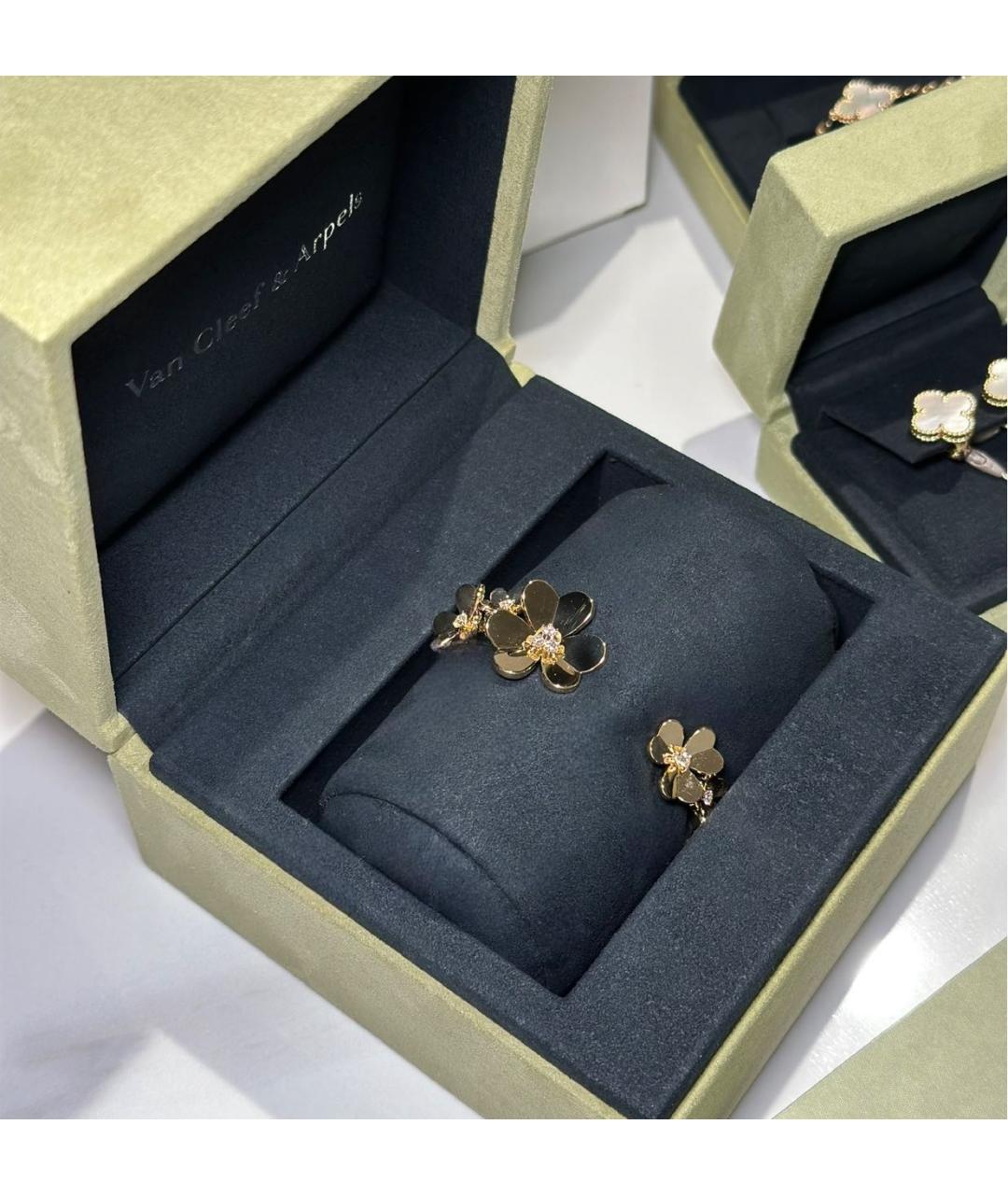 VAN CLEEF & ARPELS Золотой браслет из желтого золота, фото 2