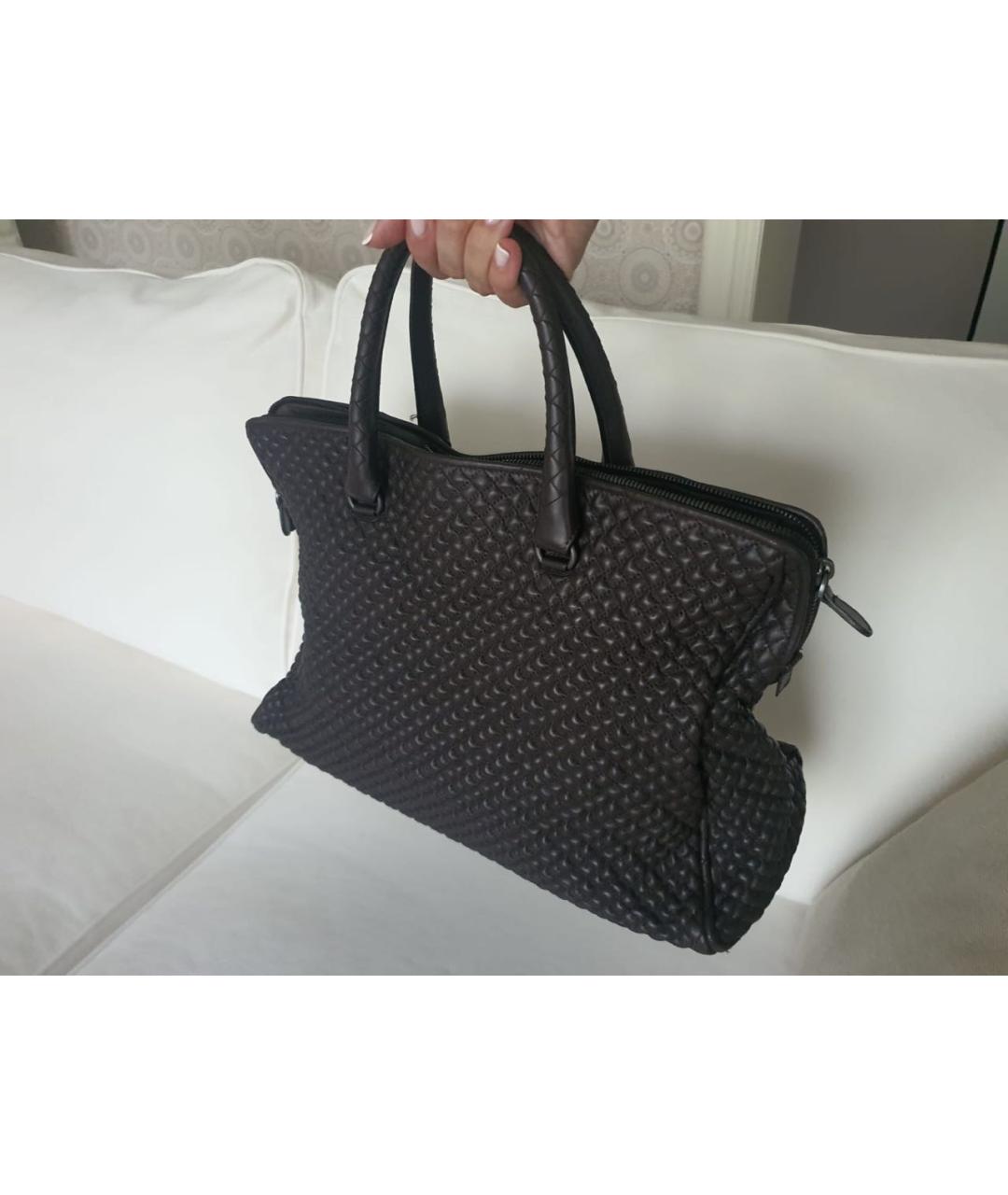 BOTTEGA VENETA Коричневая кожаная сумка с короткими ручками, фото 4