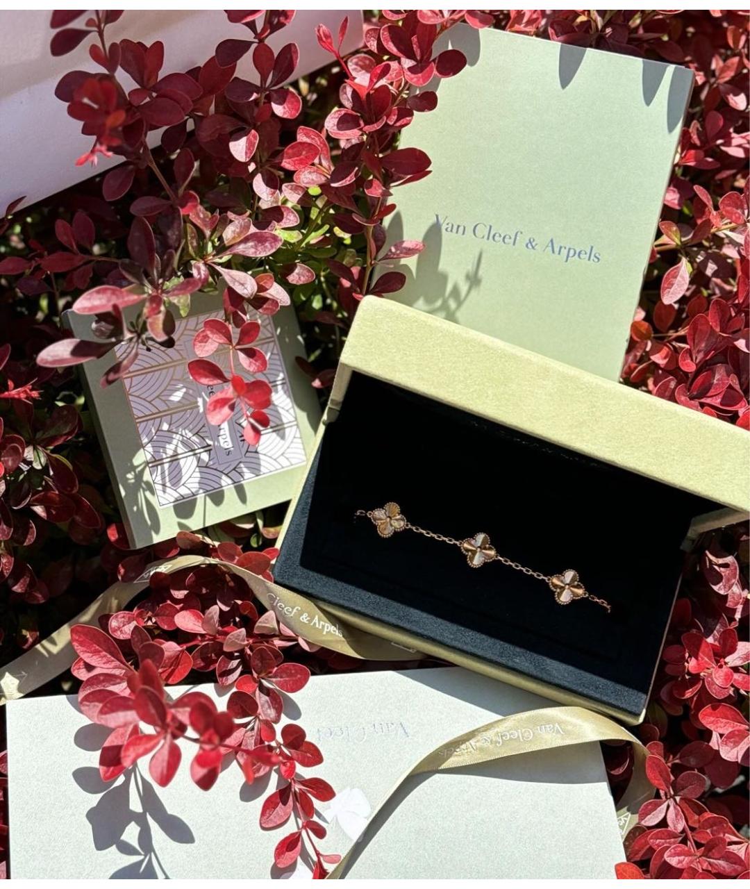 VAN CLEEF & ARPELS Золотой браслет из желтого золота, фото 3