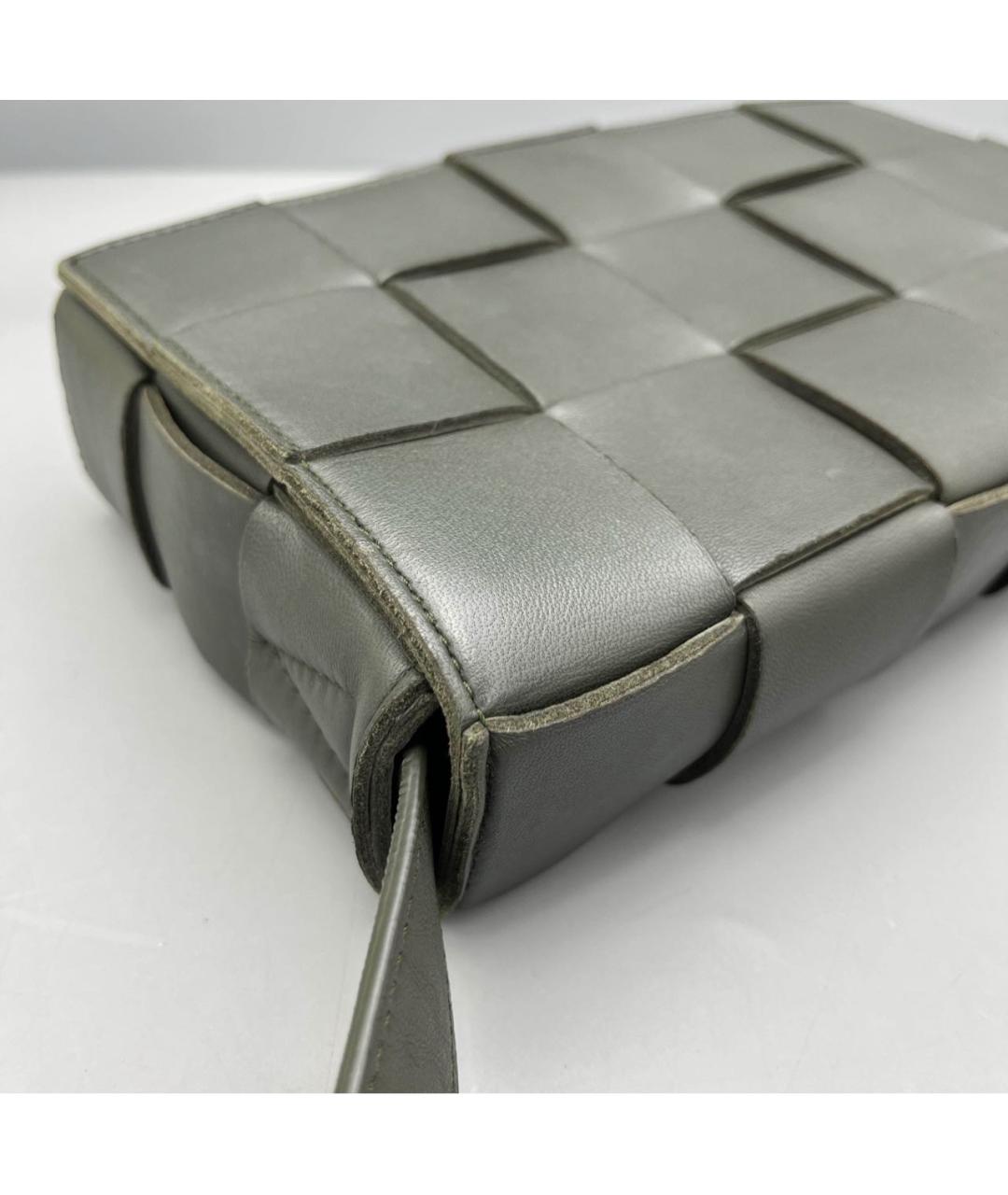 BOTTEGA VENETA Черная кожаная сумка на плечо, фото 4
