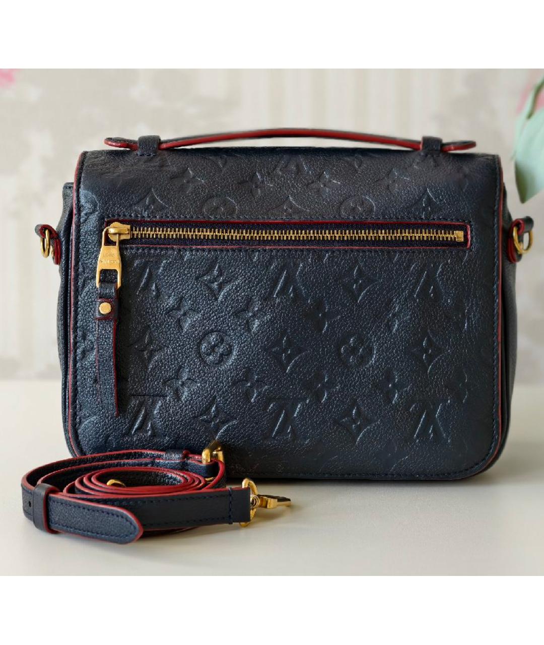 LOUIS VUITTON Темно-синяя кожаная сумка с короткими ручками, фото 3