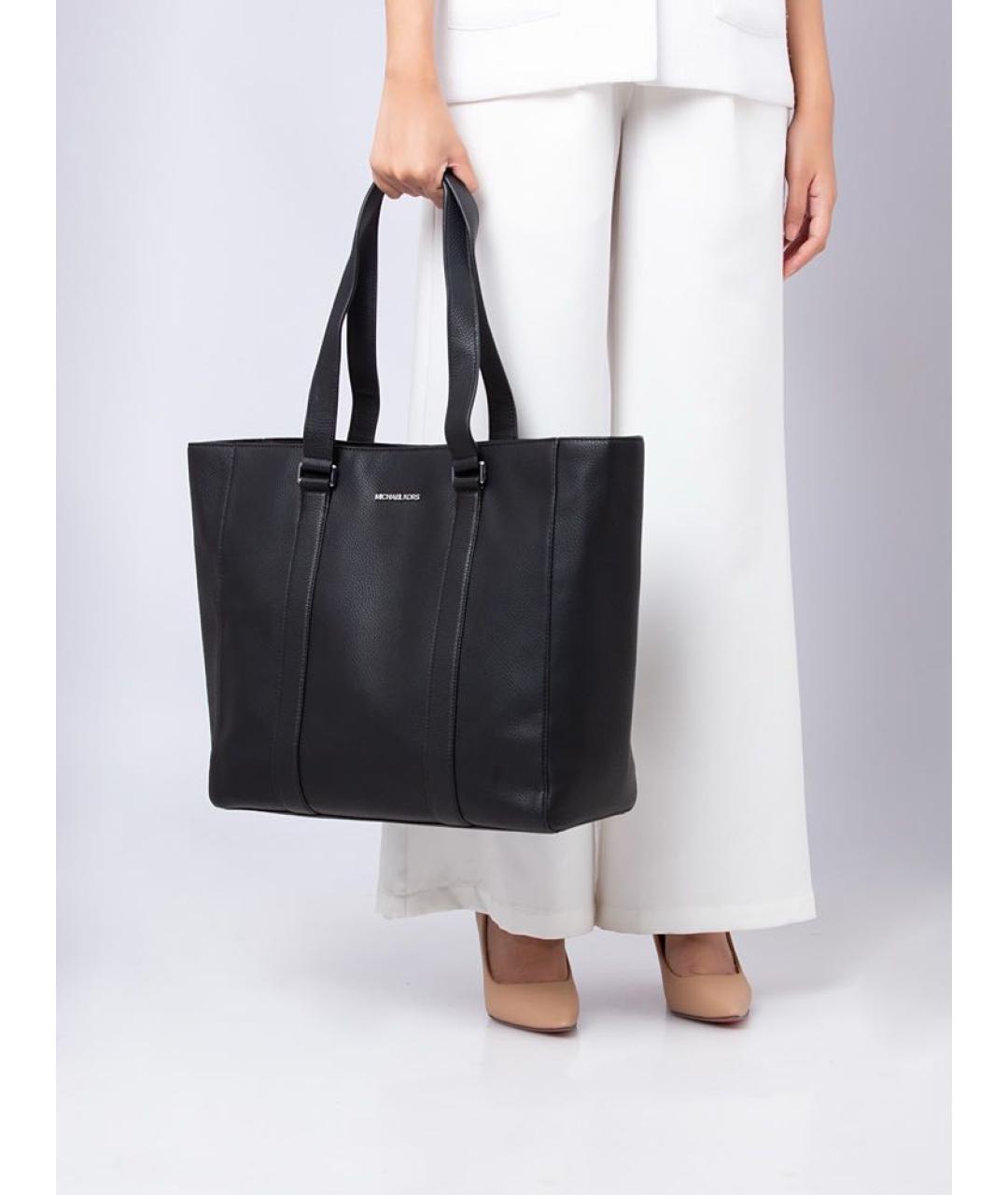 MICHAEL KORS Черная кожаная сумка тоут, фото 4