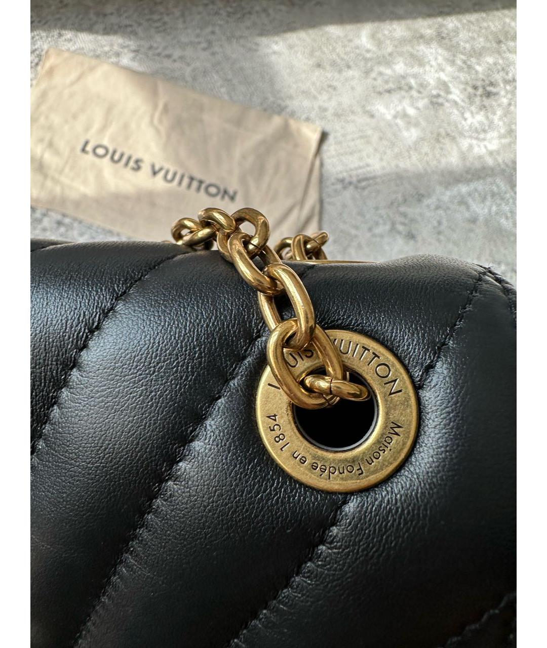 LOUIS VUITTON Черная кожаная сумка через плечо, фото 6