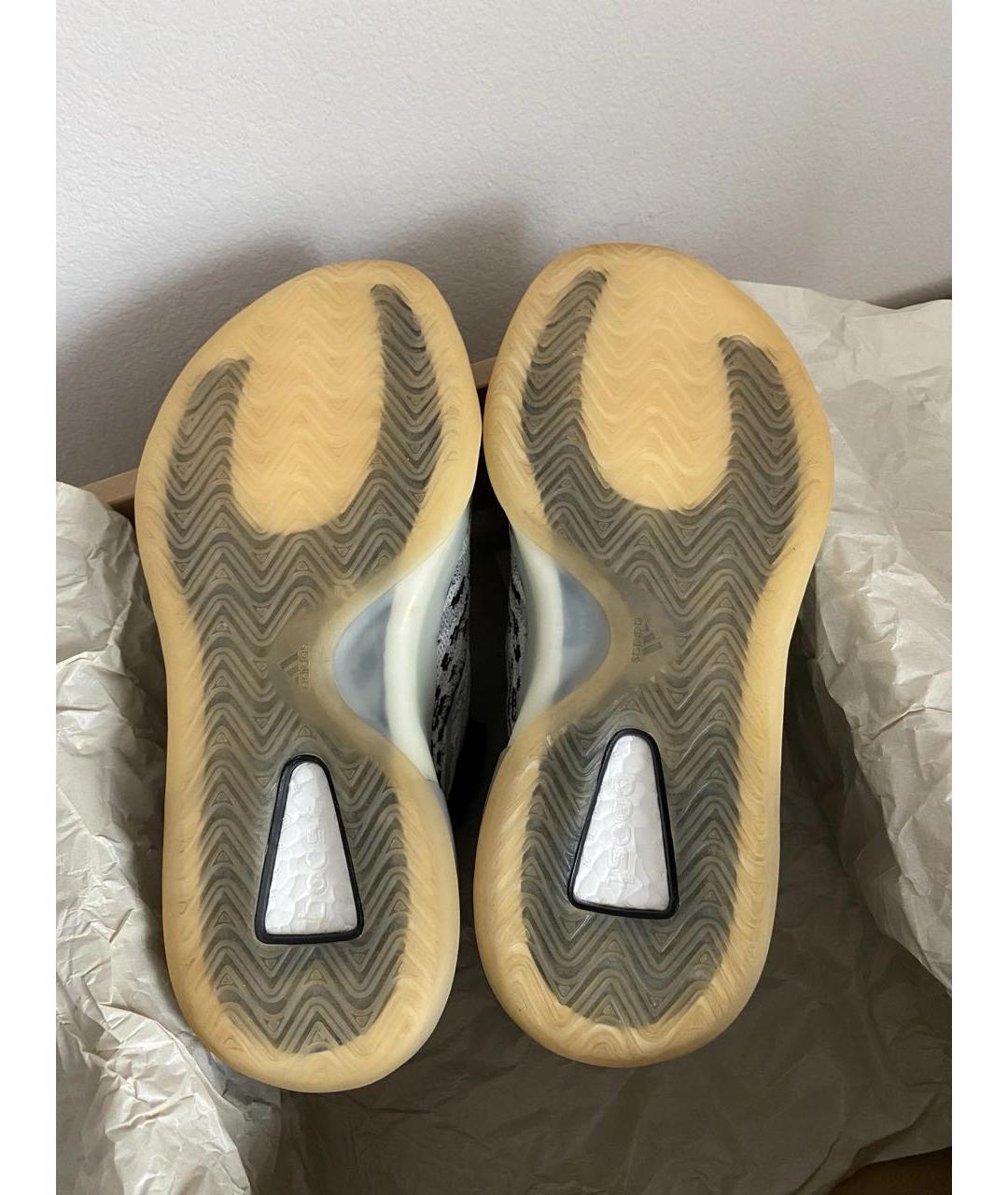 ADIDAS YEEZY Белые текстильные высокие кроссовки / кеды, фото 4