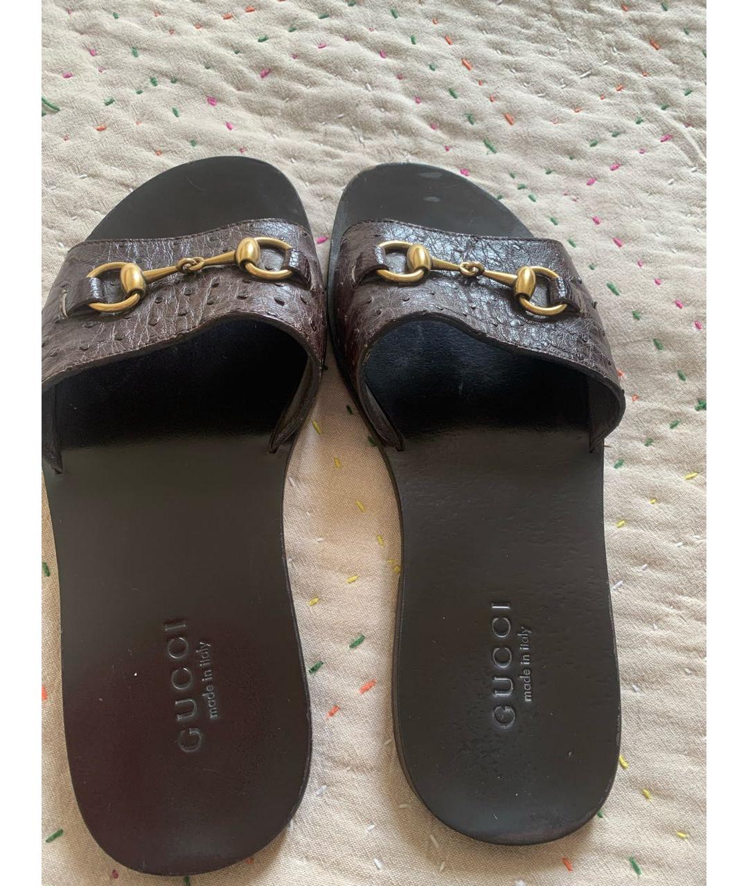 GUCCI Коричневые шлепанцы из экзотической кожи, фото 3