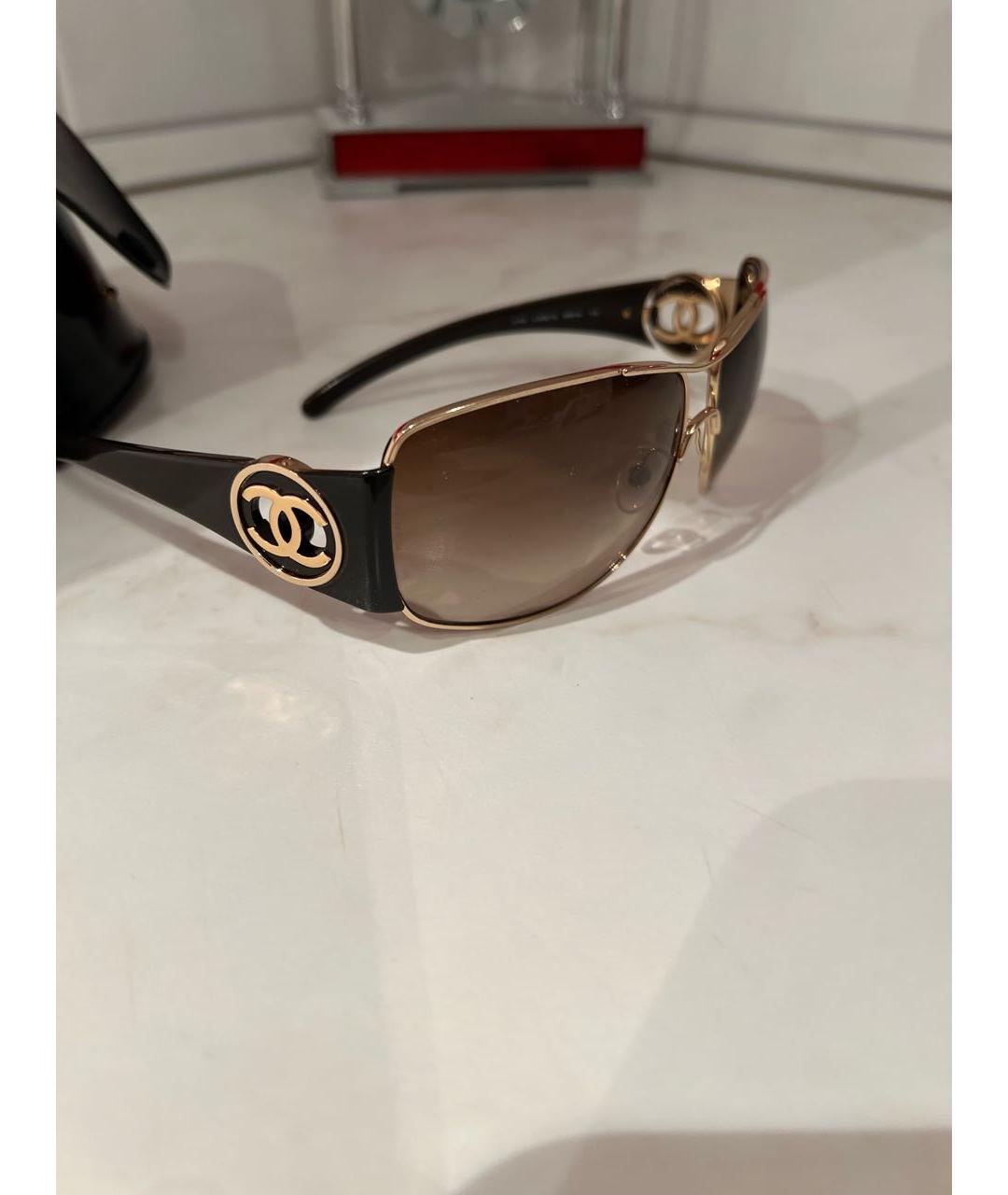 CHANEL Черные пластиковые солнцезащитные очки, фото 3