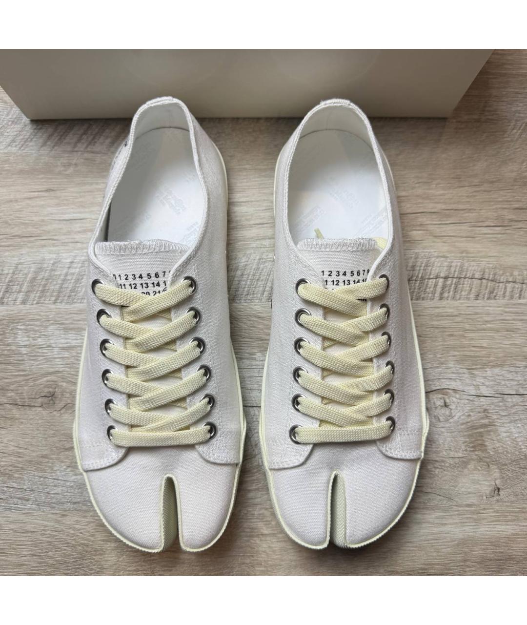MAISON MARGIELA Белые текстильные низкие кроссовки / кеды, фото 3