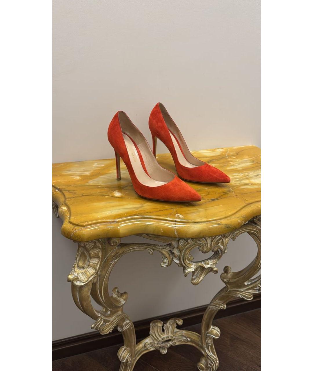 GIANVITO ROSSI Оранжевое замшевые туфли, фото 6