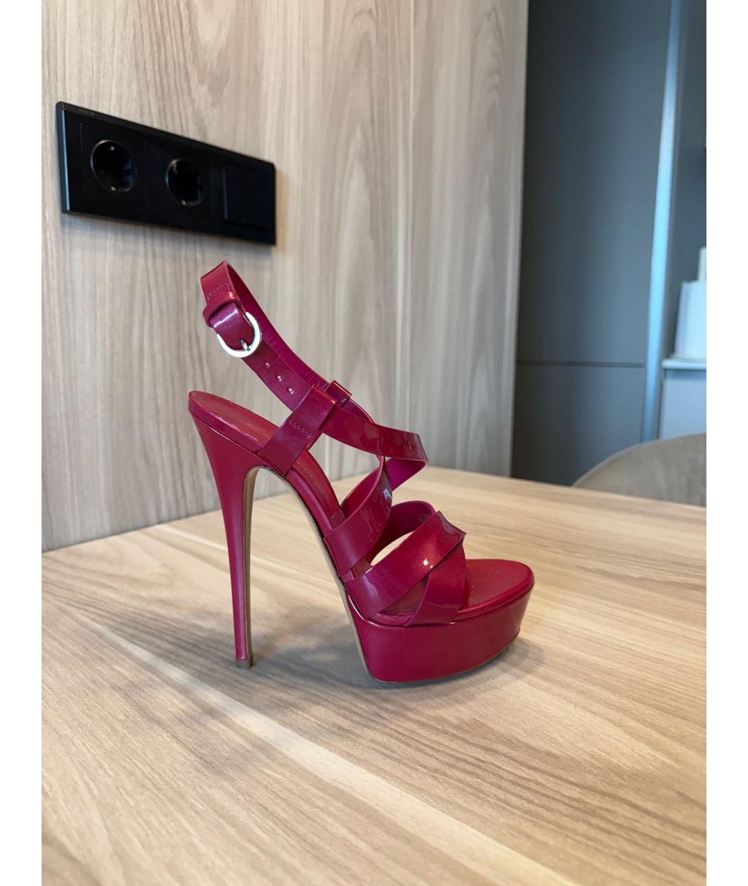 CASADEI Фуксия босоножки из лакированной кожи, фото 5