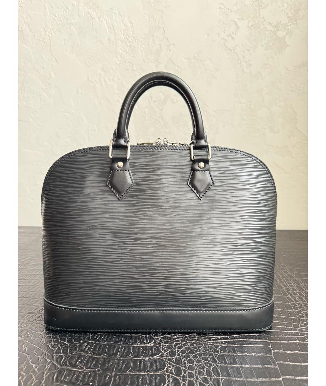 LOUIS VUITTON Черная кожаная сумка с короткими ручками, фото 3