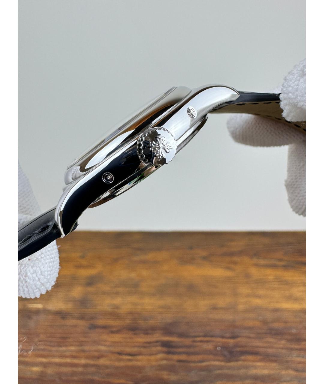 PATEK PHILIPPE Черные платиновые часы, фото 3