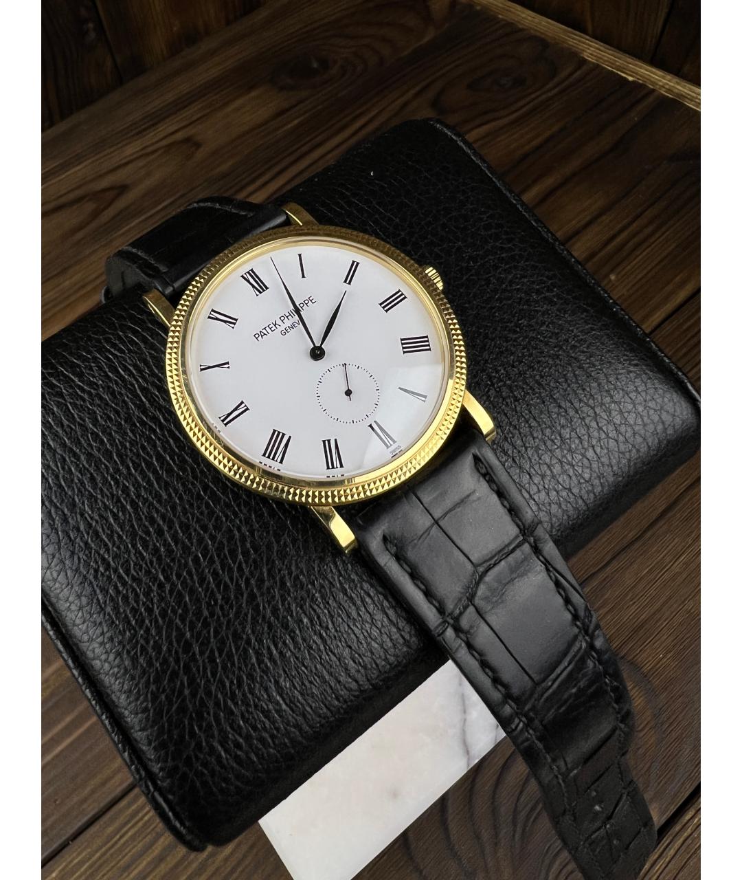 PATEK PHILIPPE Часы из желтого золота, фото 2