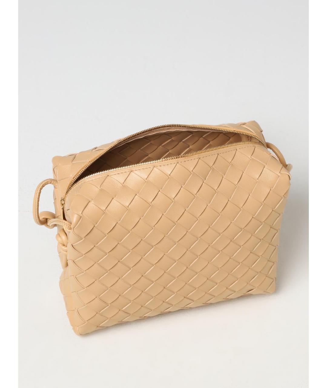 BOTTEGA VENETA Бежевая кожаная сумка через плечо, фото 4