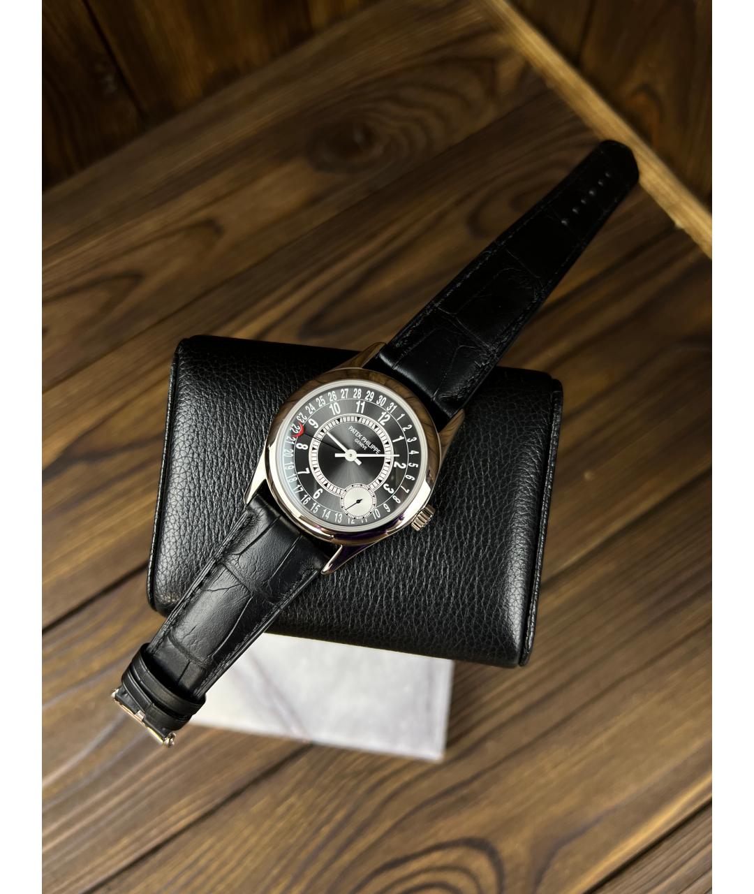 PATEK PHILIPPE Черные часы из белого золота, фото 2