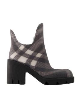 BURBERRY Ботинки