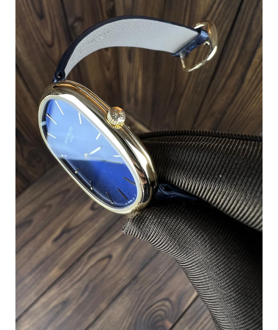 PATEK PHILIPPE Темно-синие часы из желтого золота, фото 4