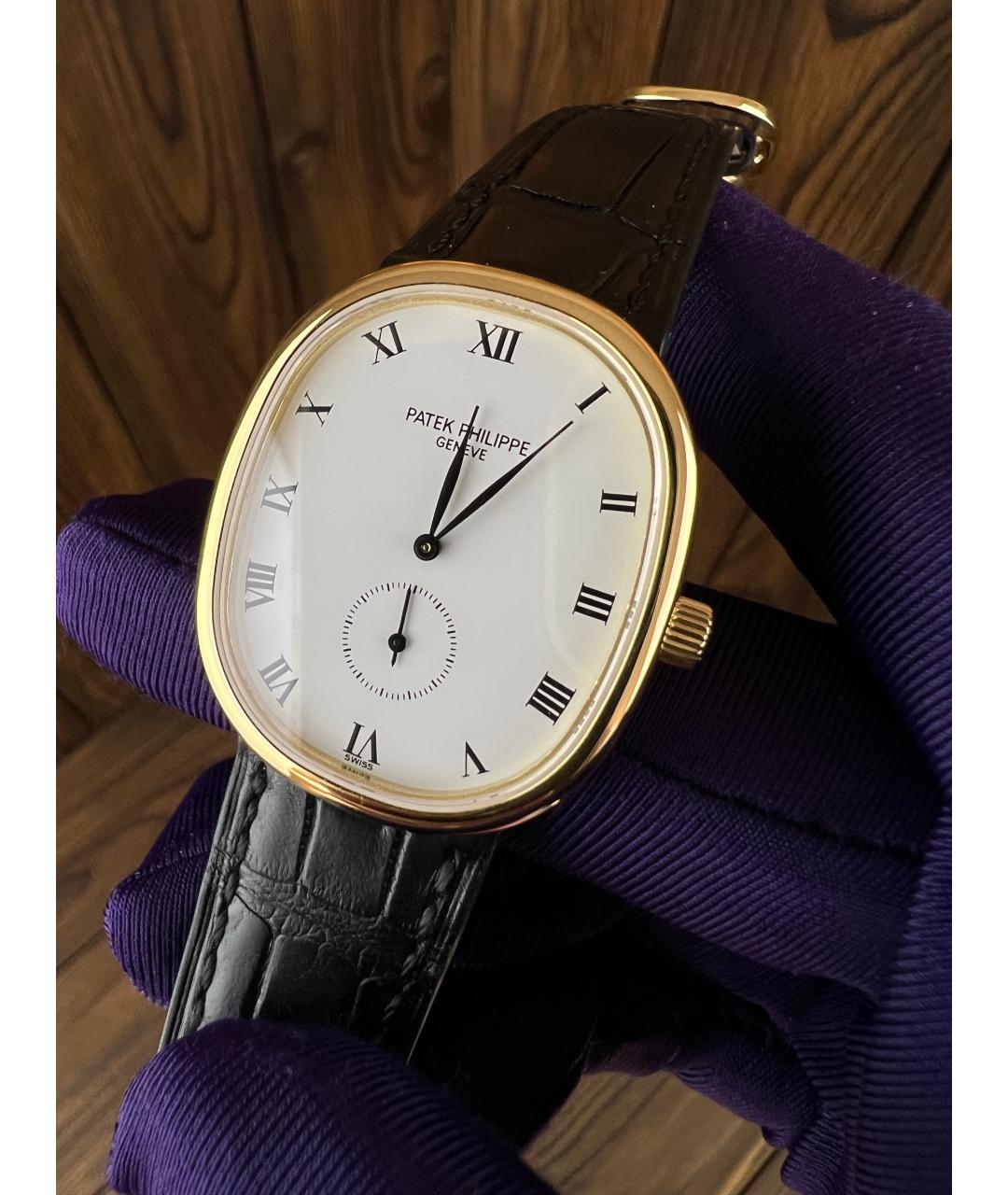 PATEK PHILIPPE Часы из желтого золота, фото 3