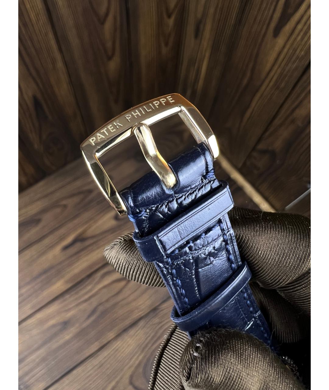 PATEK PHILIPPE Темно-синие часы из желтого золота, фото 8