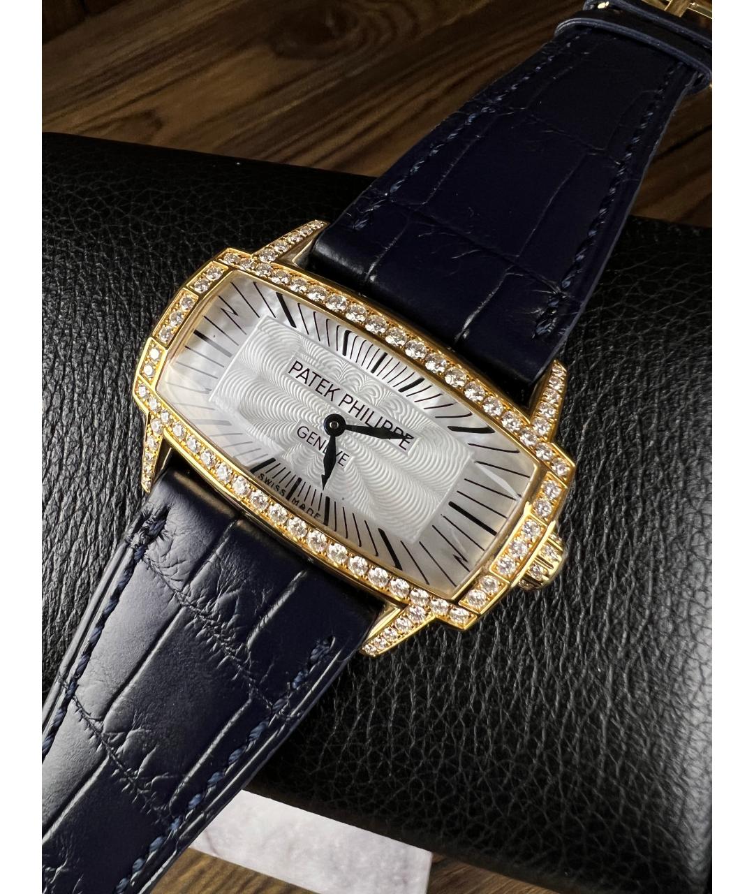 PATEK PHILIPPE Темно-синие часы из желтого золота, фото 2