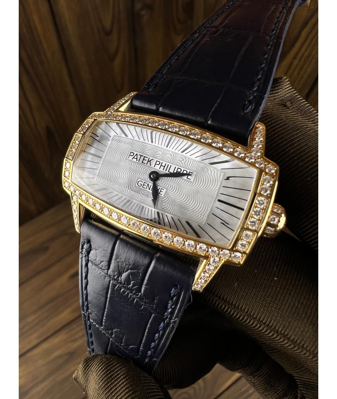 PATEK PHILIPPE Темно-синие часы из желтого золота, фото 3