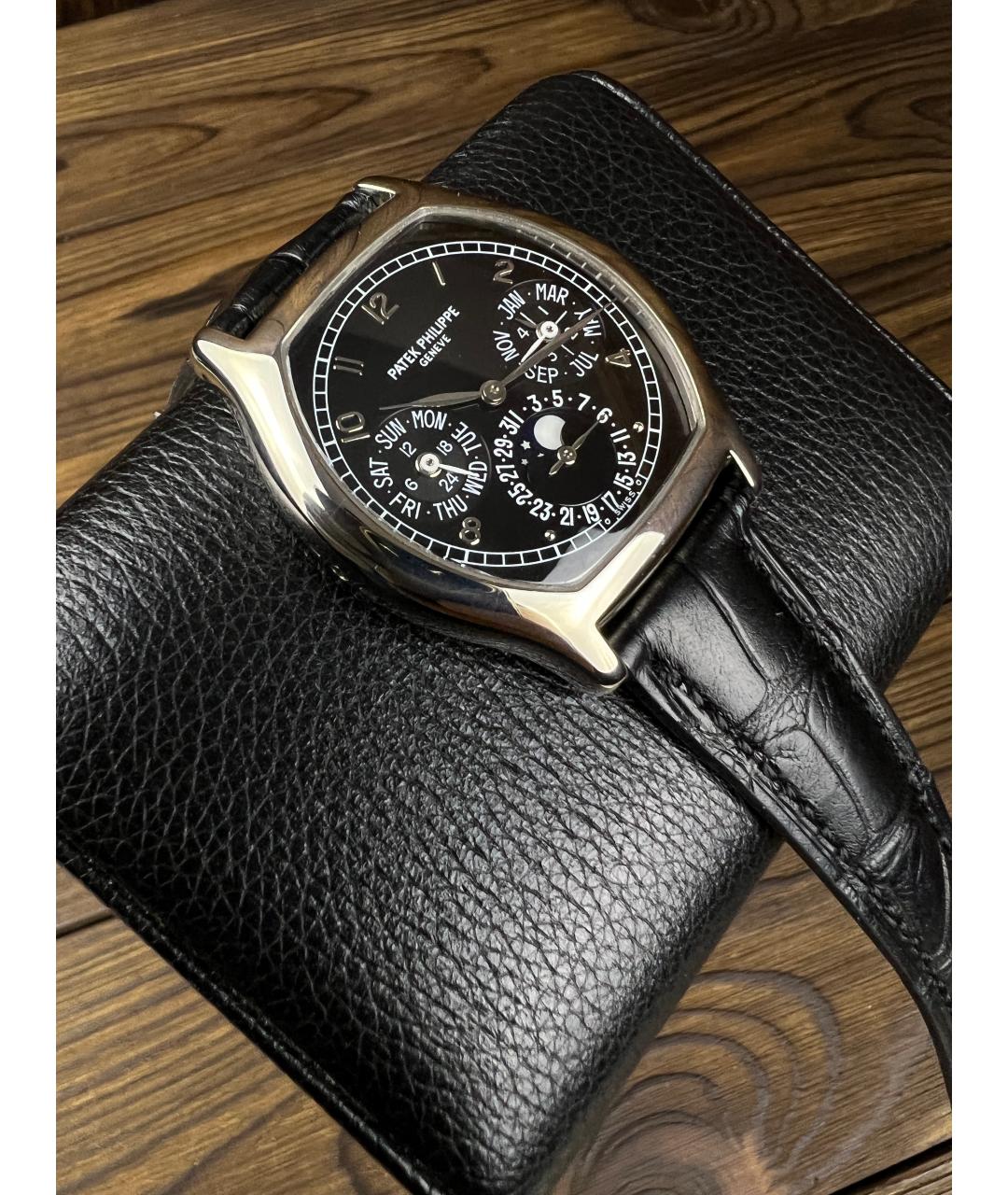 PATEK PHILIPPE Черные часы из белого золота, фото 2