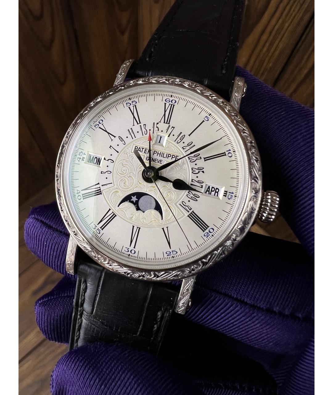 PATEK PHILIPPE Часы из белого золота, фото 3