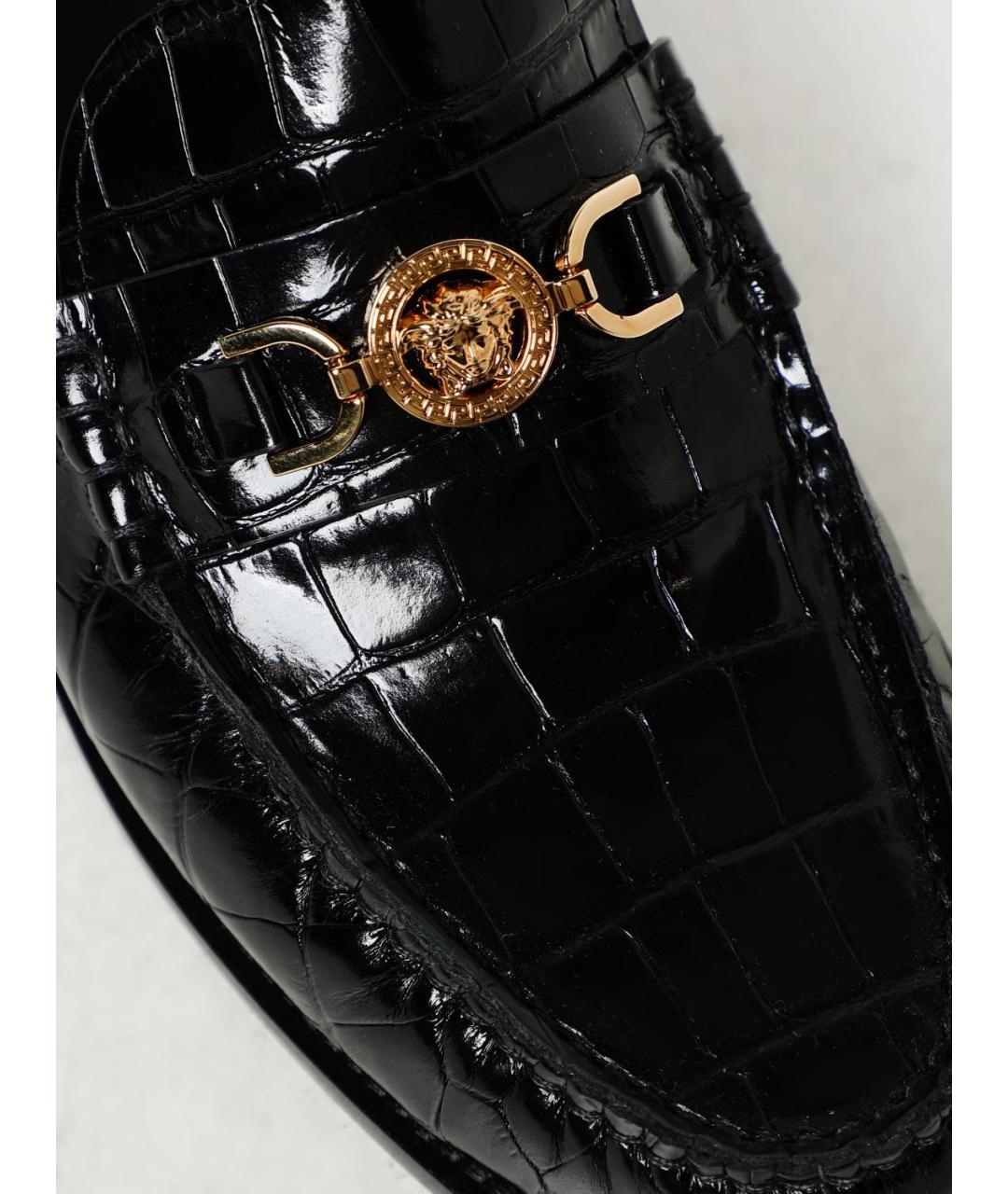 VERSACE Черные лоферы из лакированной кожи, фото 4