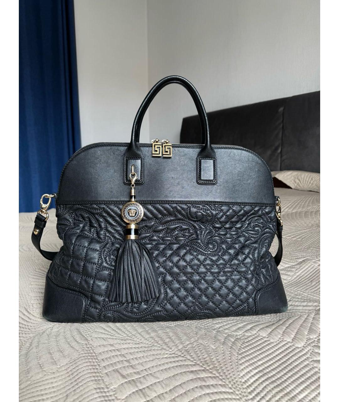 VERSACE Черная кожаная сумка с короткими ручками, фото 8