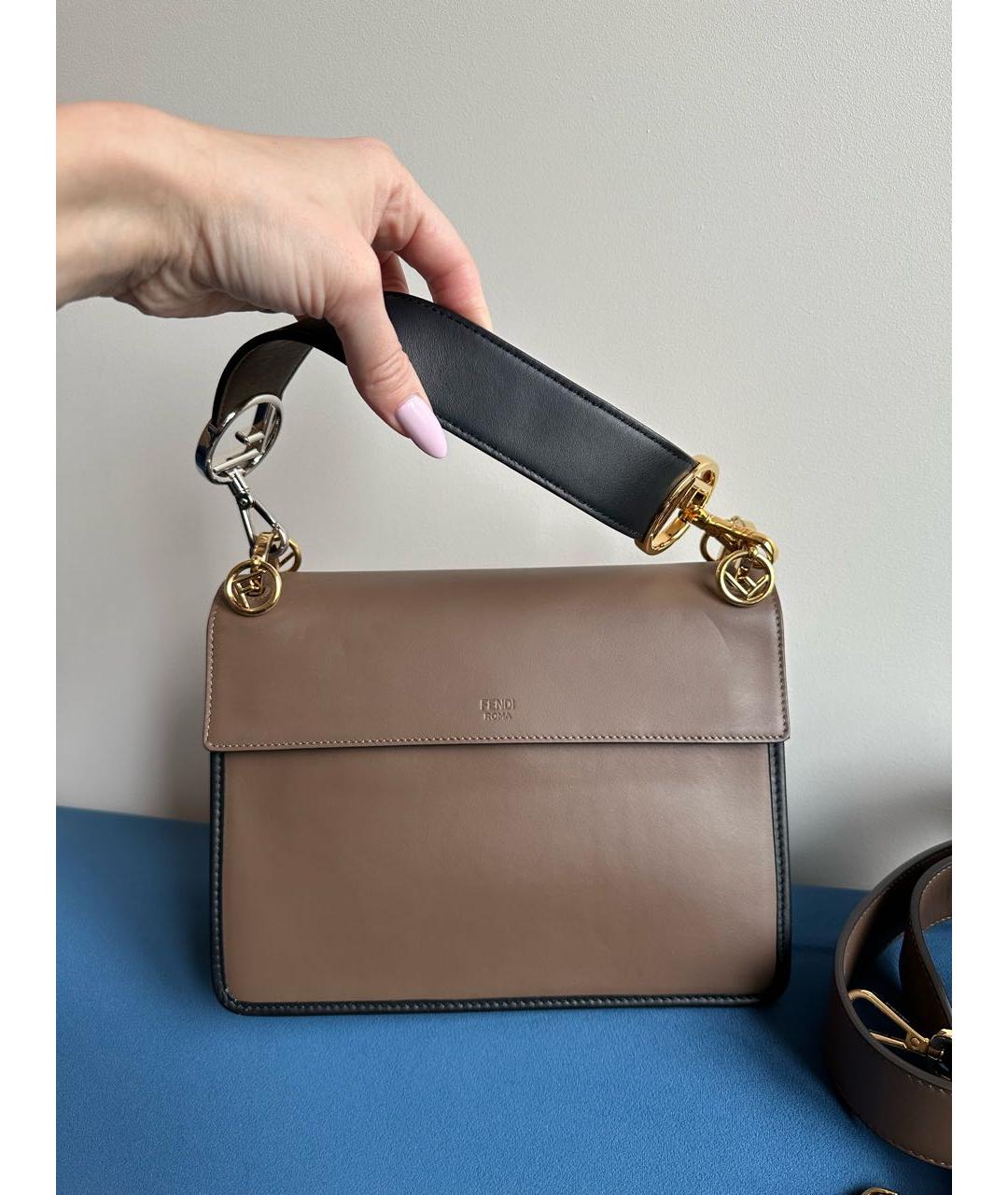 FENDI Коричневая кожаная сумка через плечо, фото 3