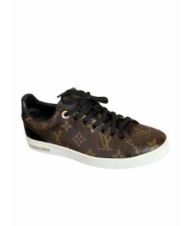 LOUIS VUITTON Кеды
