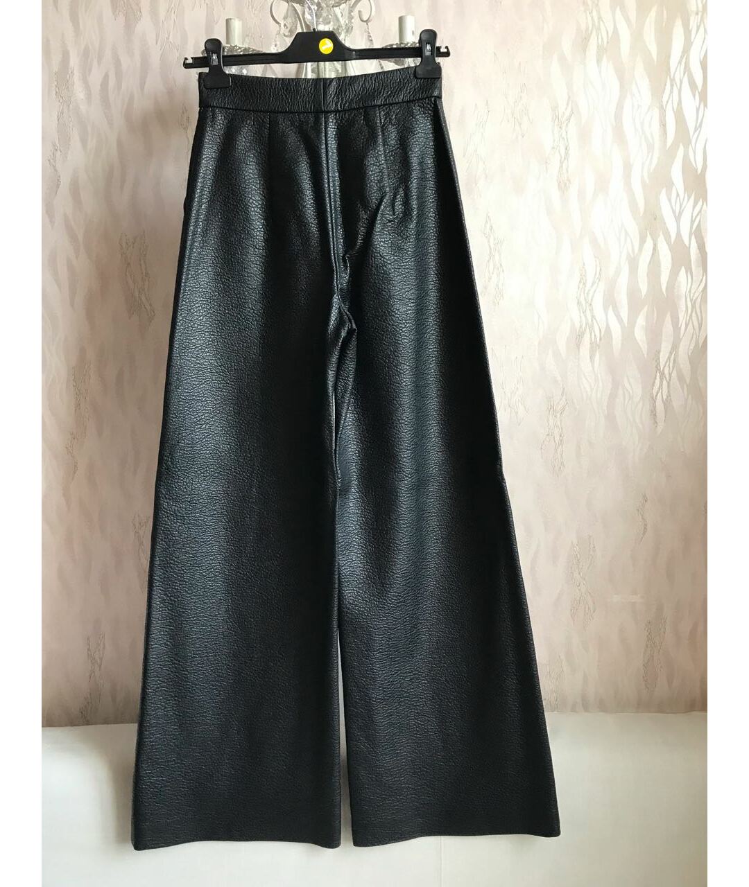 VIKA GAZINSKAYA Черные полиуретановые брюки широкие, фото 7