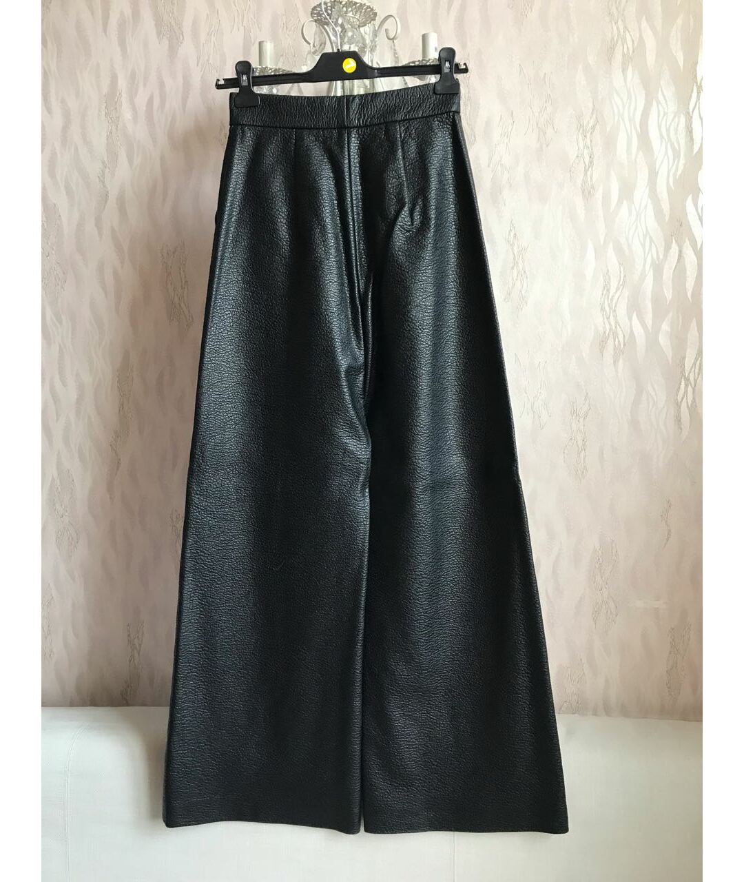 VIKA GAZINSKAYA Черные полиуретановые брюки широкие, фото 2