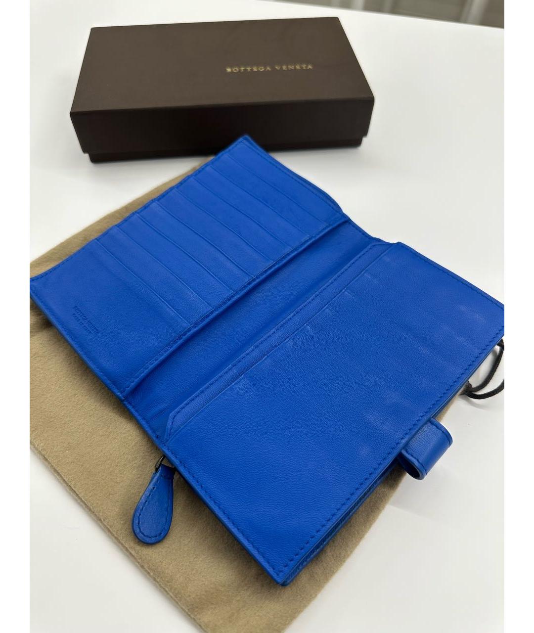 BOTTEGA VENETA Синий кожаный кошелек, фото 4