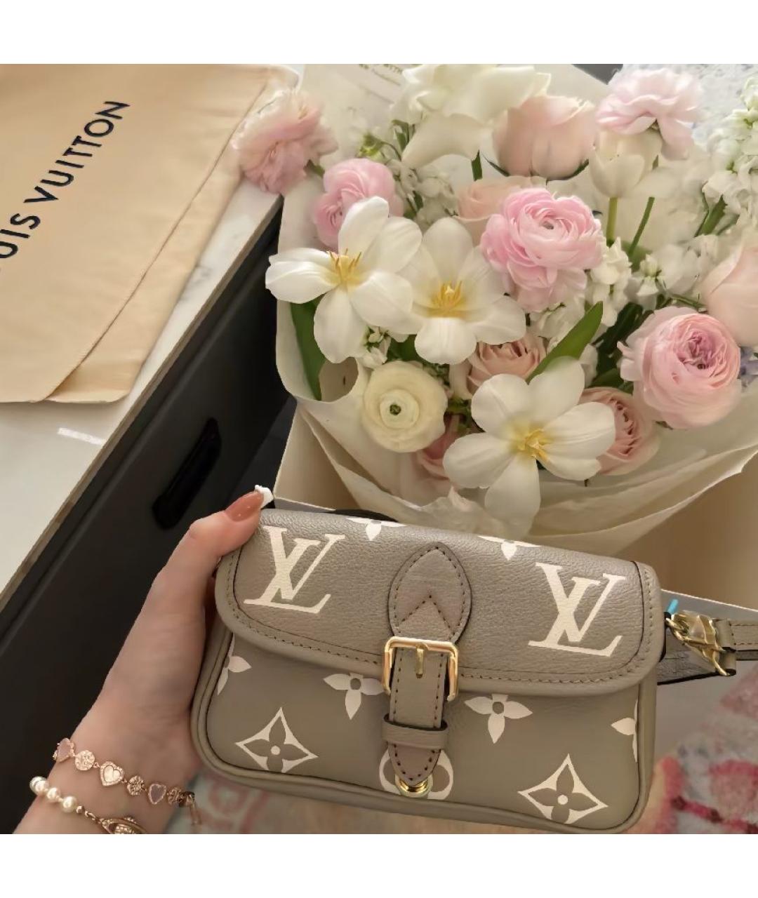 LOUIS VUITTON Бежевая сумка с короткими ручками, фото 7