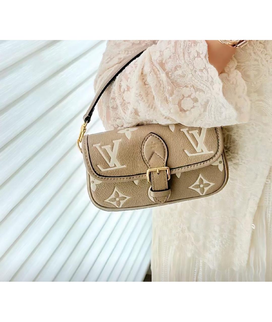 LOUIS VUITTON Бежевая сумка с короткими ручками, фото 6