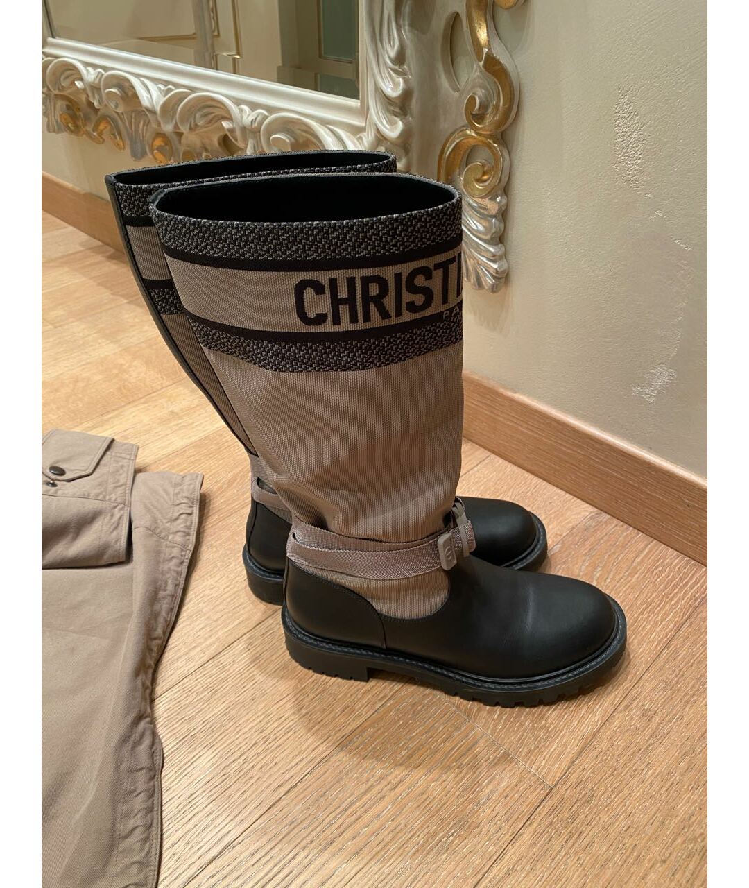 CHRISTIAN DIOR Черные кожаные сапоги, фото 2