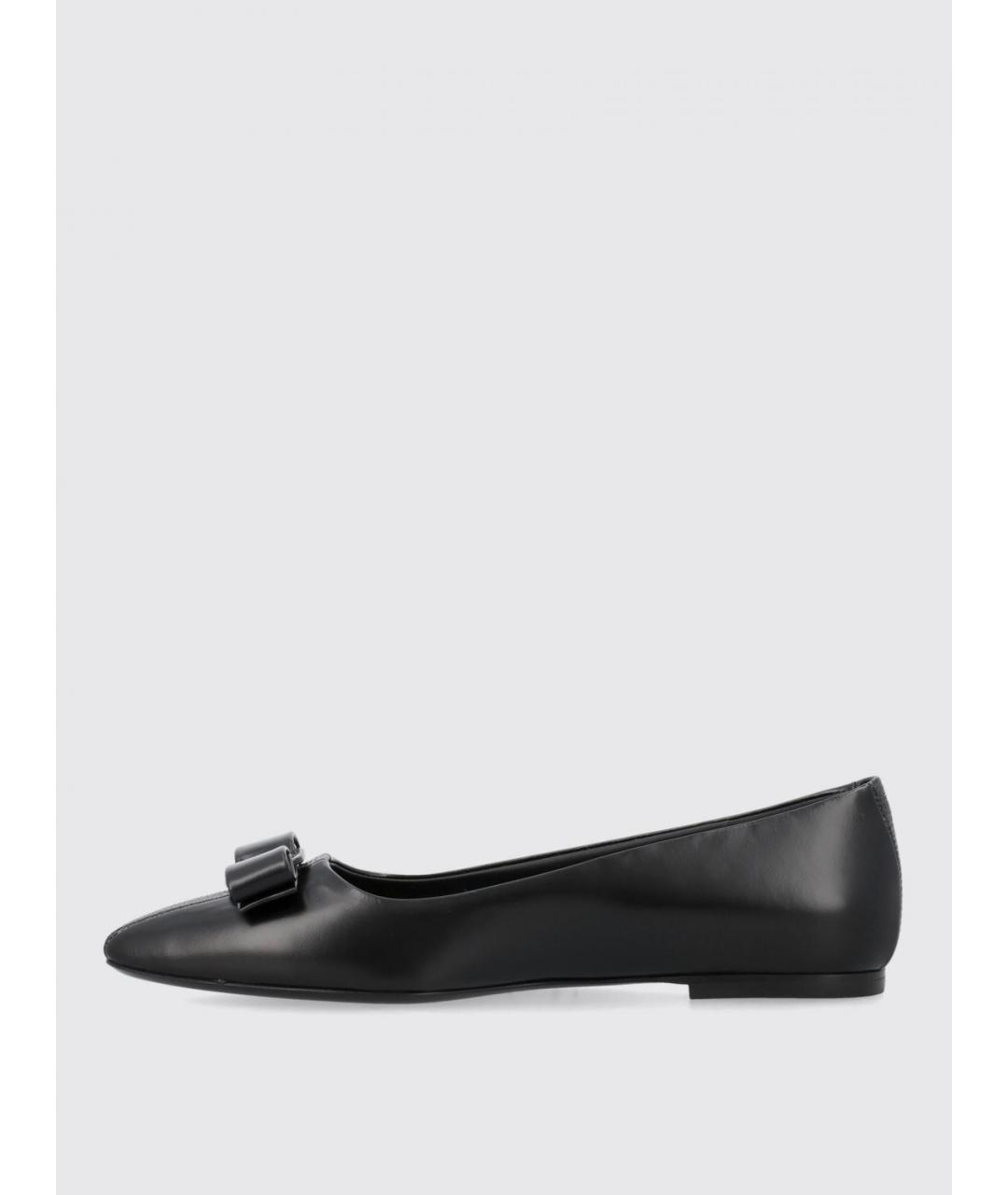 FERRAGAMO Черные кожаные балетки, фото 3