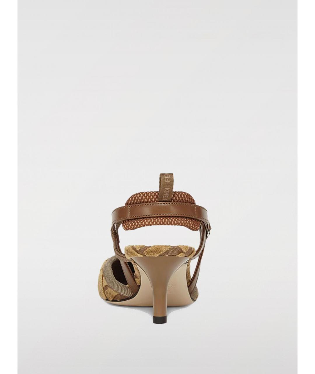 FENDI Коричневые текстильные туфли, фото 3