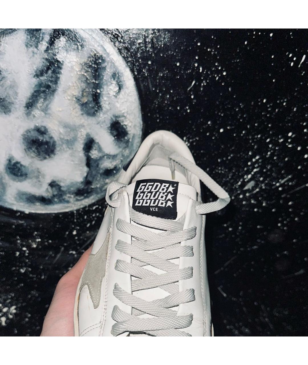 GOLDEN GOOSE DELUXE BRAND Белые кожаные низкие кроссовки / кеды, фото 2
