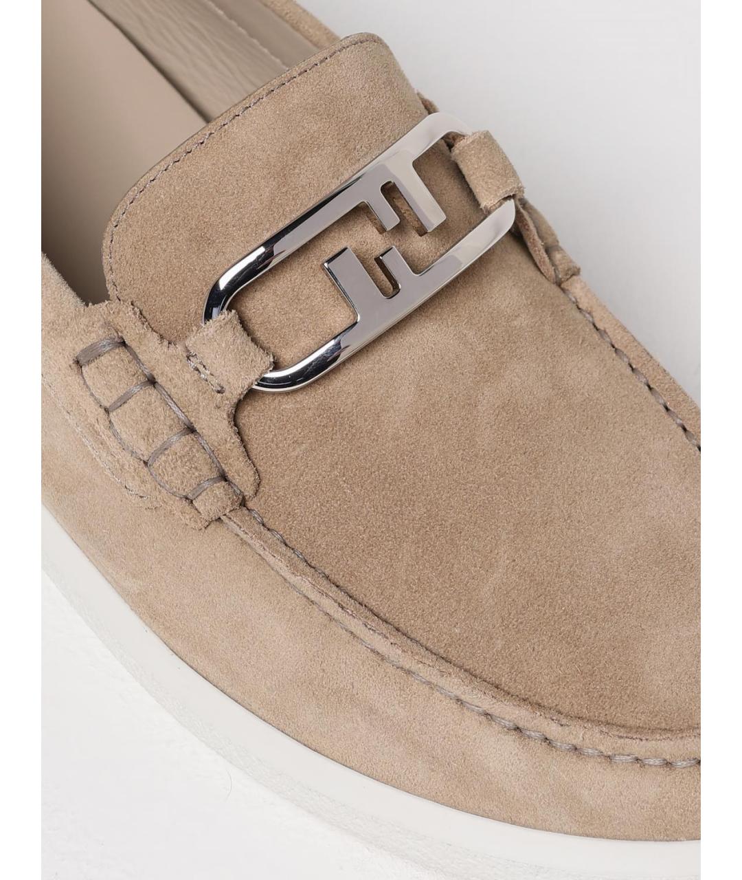 FENDI Бежевые лоферы, фото 4
