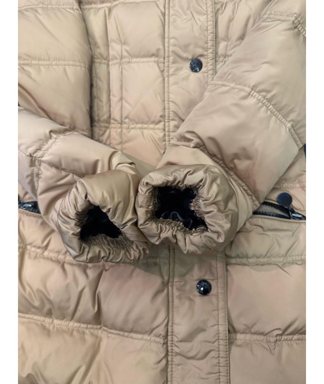 MONCLER Бежевый полиэстеровый пуховик, фото 5
