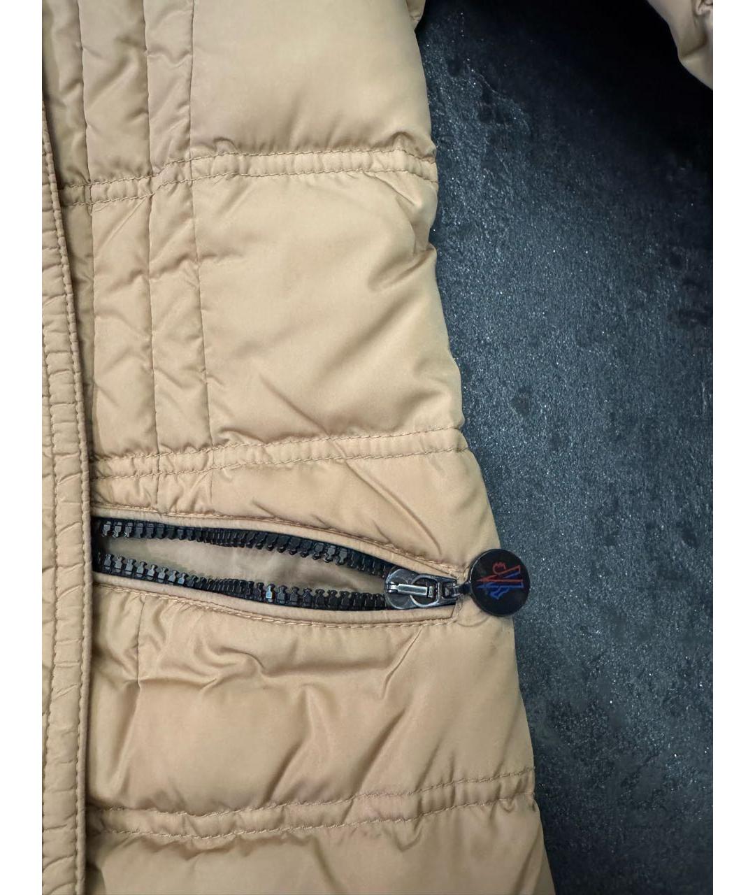 MONCLER Бежевый полиэстеровый пуховик, фото 4