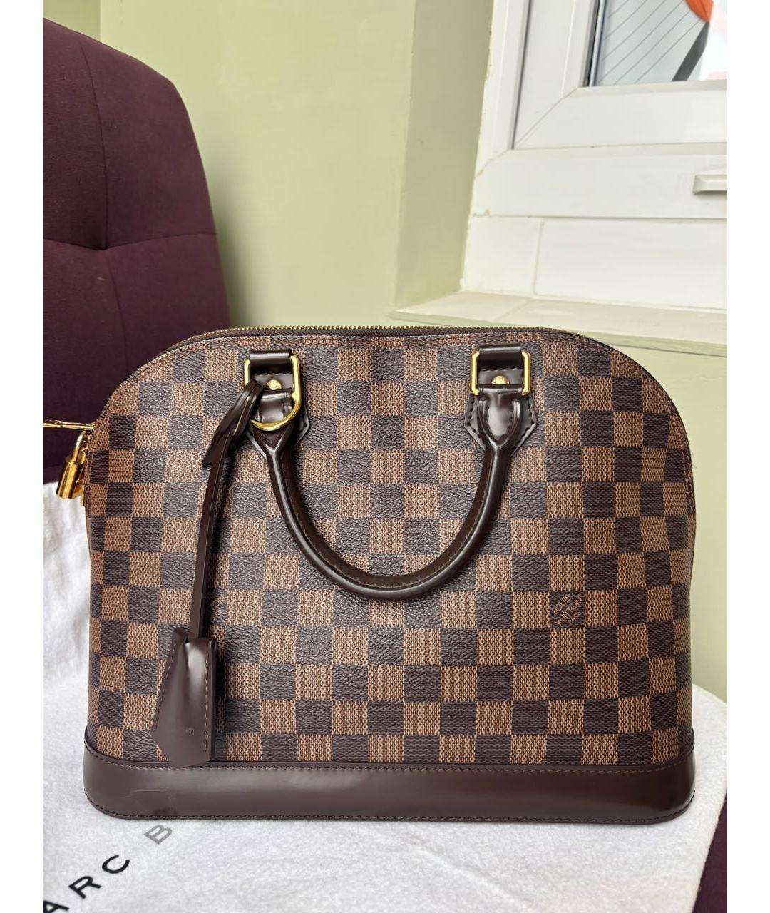 LOUIS VUITTON Коричневая сумка с короткими ручками из искусственной кожи, фото 9