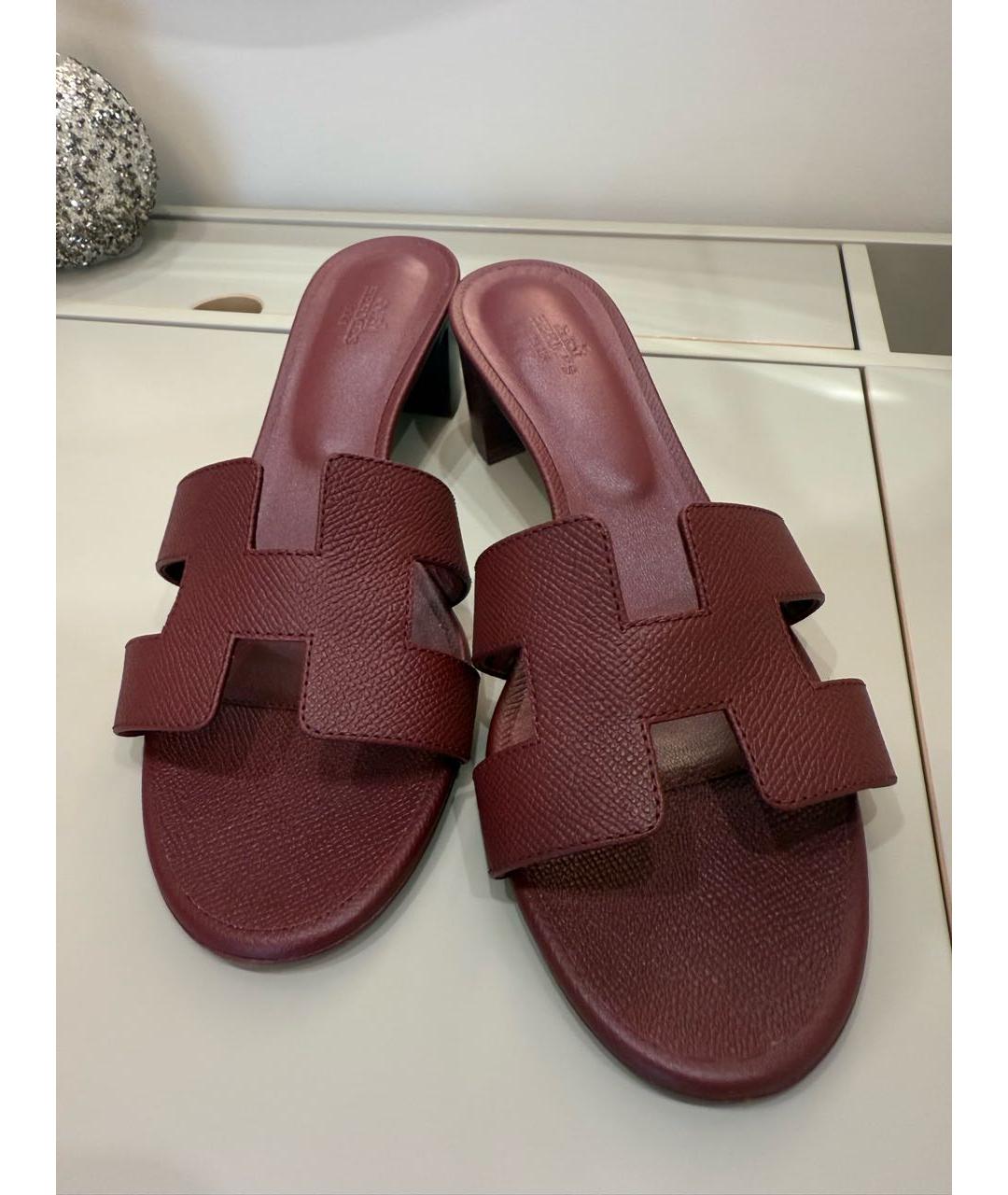 HERMES Бордовые кожаные мюли, фото 2