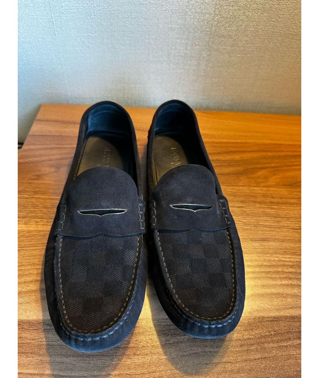LOUIS VUITTON Темно-синие замшевые мокасины, фото 2