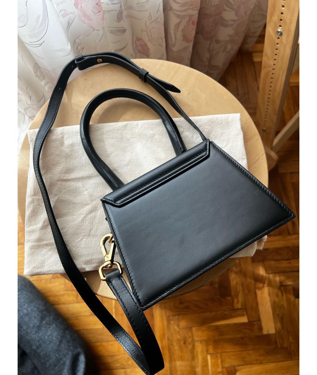 JACQUEMUS Черная кожаная сумка с короткими ручками, фото 4