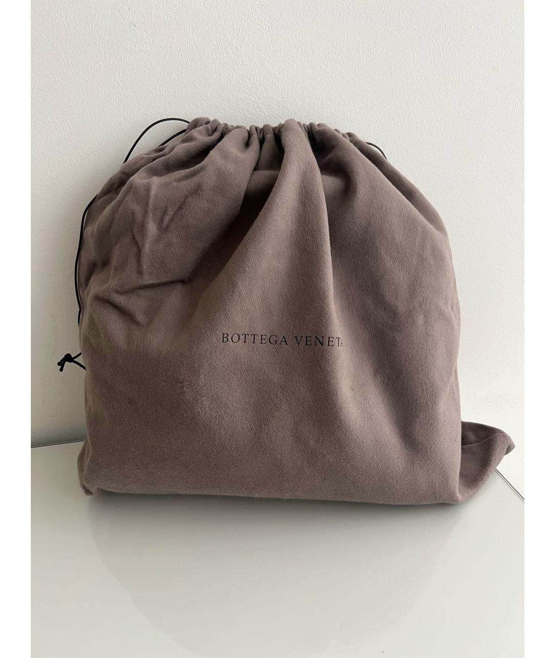 BOTTEGA VENETA Черная кожаная сумка с короткими ручками, фото 7
