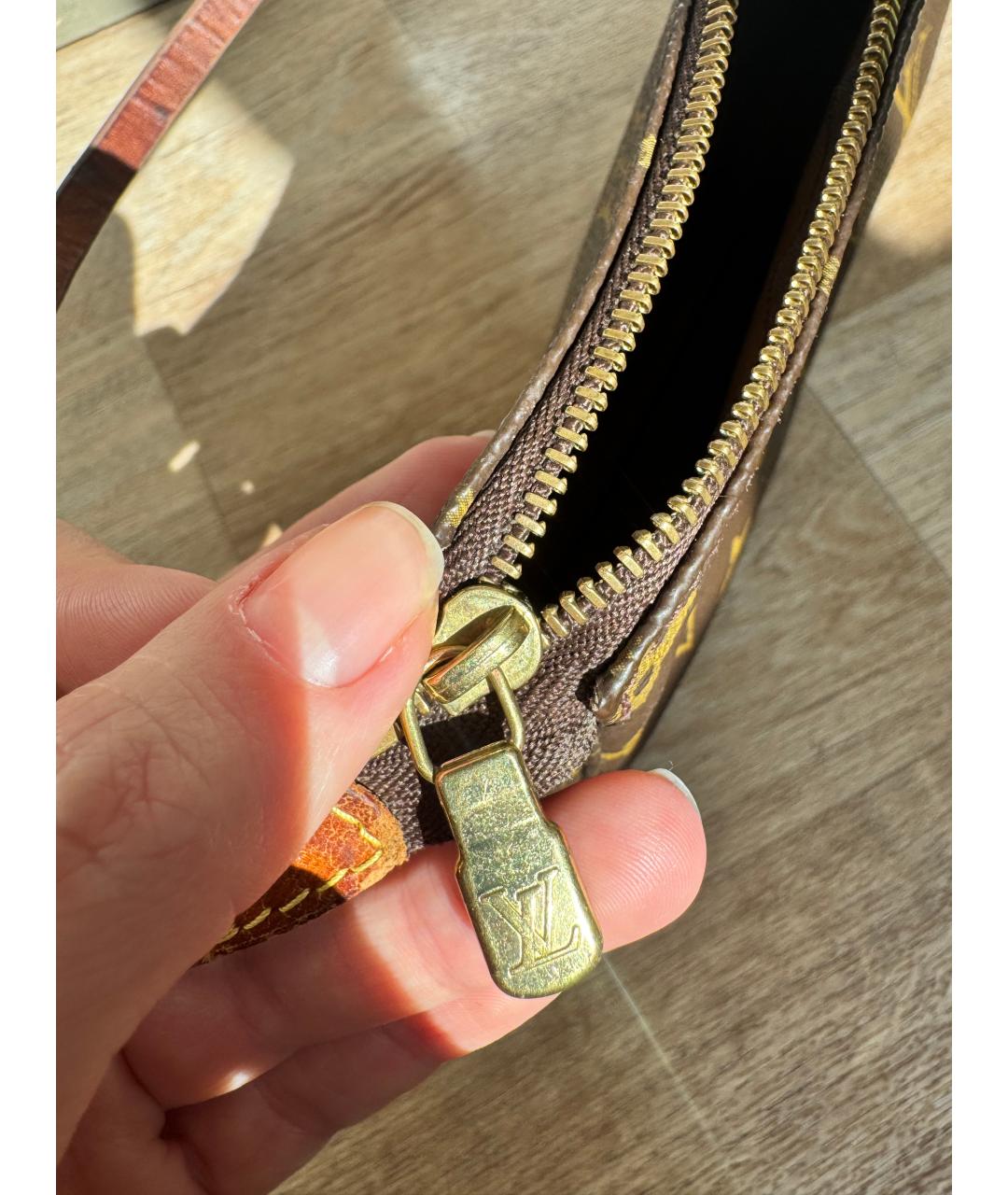 LOUIS VUITTON Коричневая сумка через плечо, фото 5