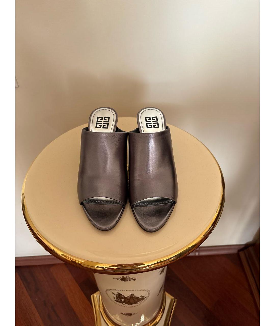 GIVENCHY Серебряные кожаные мюли, фото 2